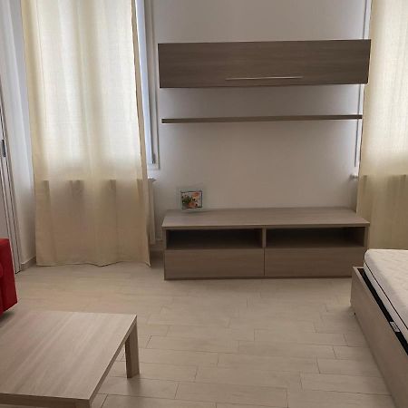 Senza Pensieri Via 4 Novembre/Via Diaz Apartment เครมา ภายนอก รูปภาพ